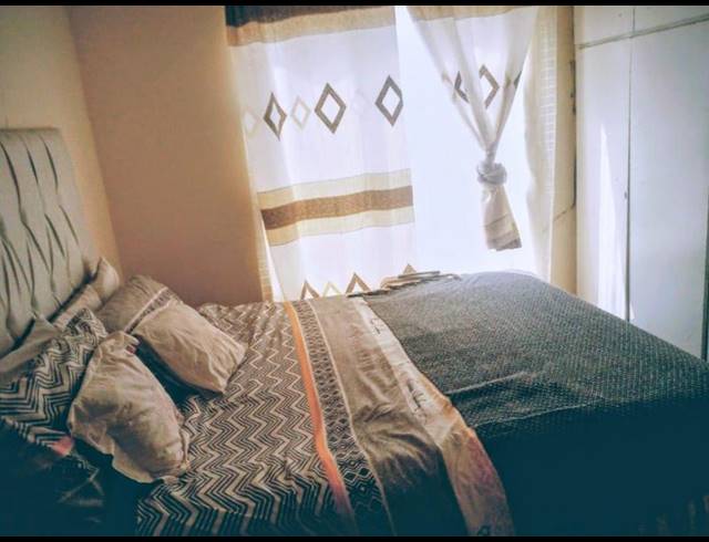 3 BEDROOM APARTMENT FOR SALE IN PROTEA GLEN